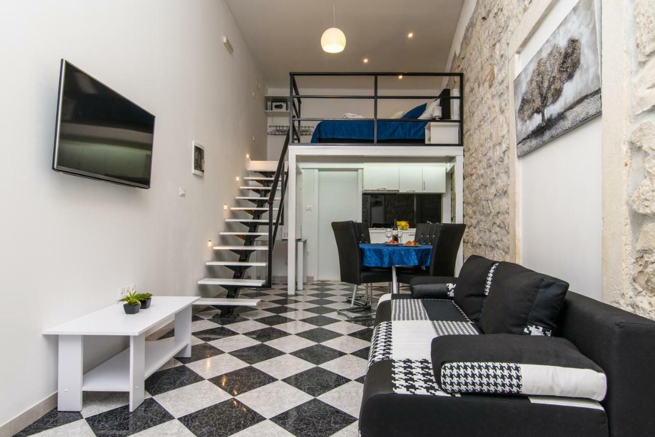 Studio Apartman Rea Trogir Kültér fotó