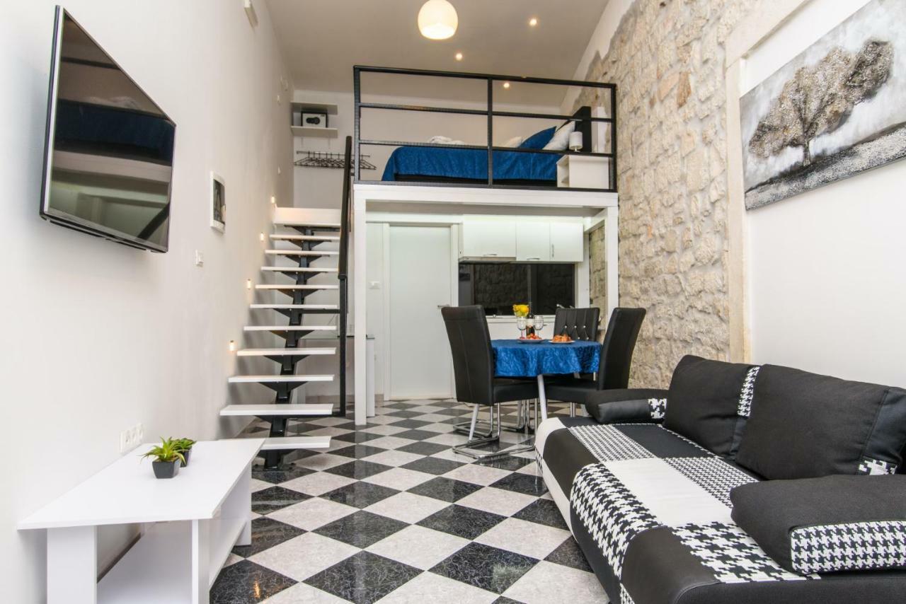 Studio Apartman Rea Trogir Kültér fotó